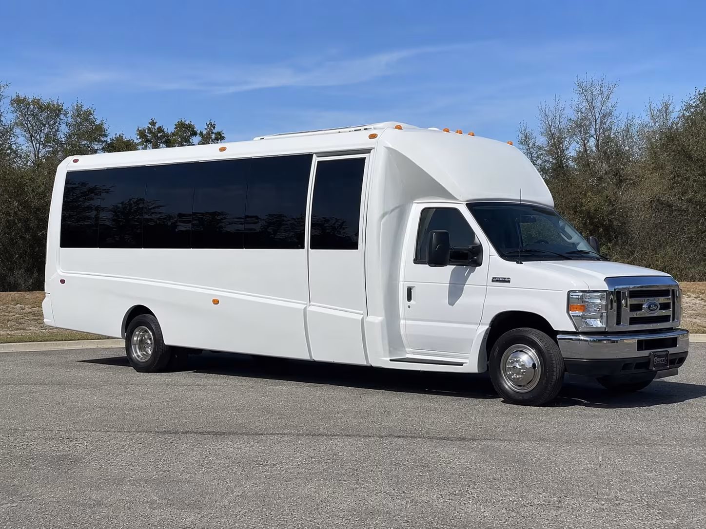 commerce city new years eve party bus rental