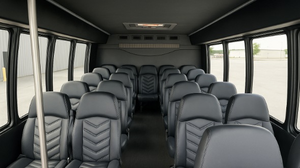 commerce city 35 passenger minibus rental